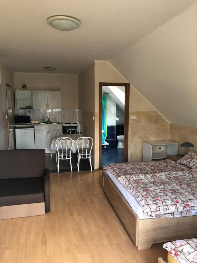 Imre Apartman Hajdúszoboszló Zewnętrze zdjęcie